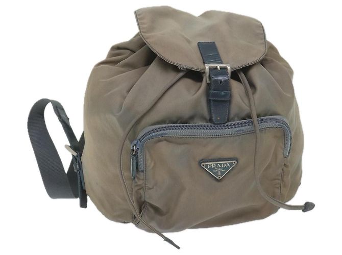 PRADA Backpack Nylon Gray Silver Auth BA9159 Prada Gray Leather Backpack Brown ref.1454844 - Joli Closet main image 2