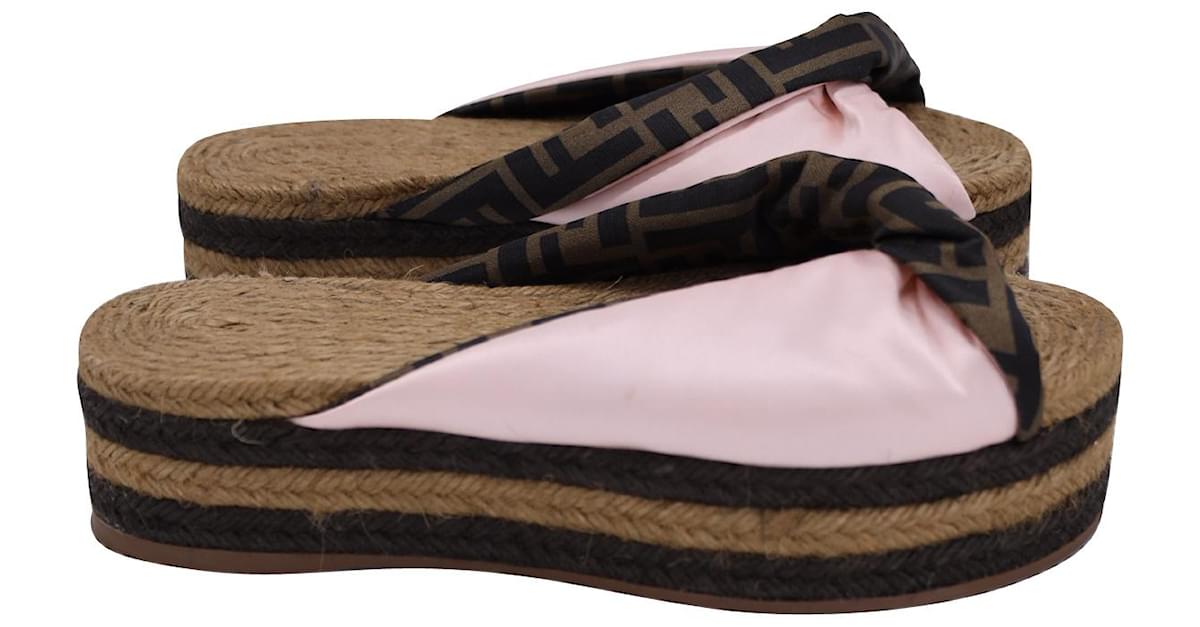 Fendi twist discount logo espadrilles