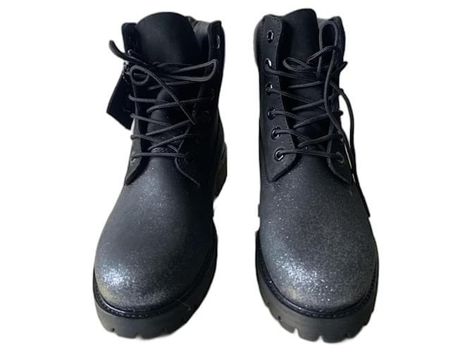 Jimmy Choo X Timberland Black Leather Joli Closet