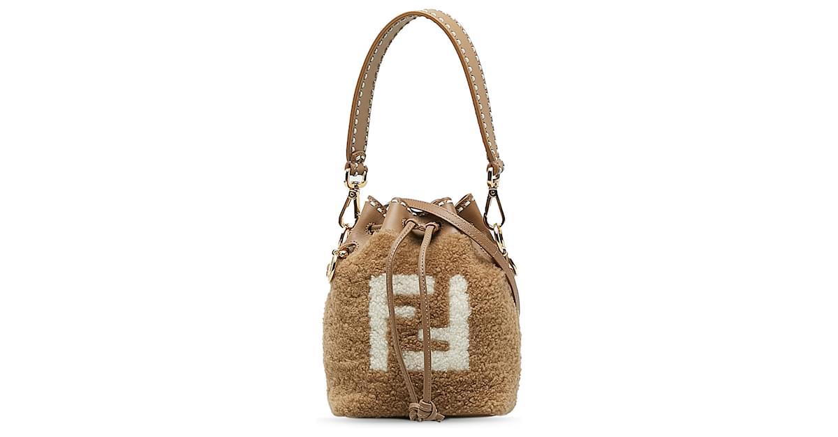 Fendi mon 2025 tresor shearling