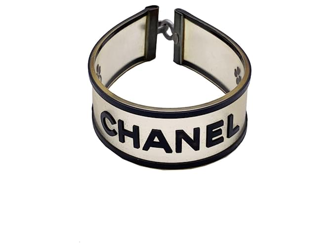 Chanel bracelet Black Plastic ref.1259534 - Joli Closet