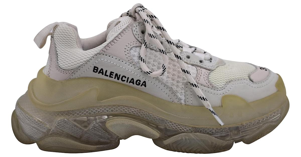 Balenciaga Triple S Clear Sole Sneakers in Ecru Off White Polyurethane Cream Plastic ref.1325777 Joli Closet