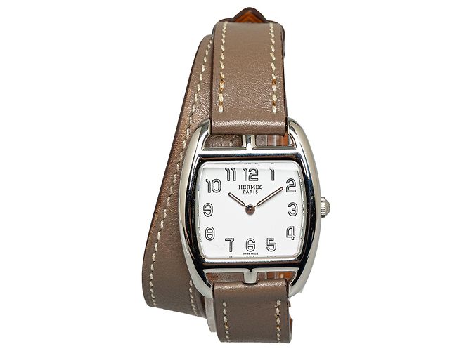 Montre Femme Douglas Classique - Cadran Blanc, Bracelet Cuir Synthétique Blanc, Mouvement Quartz, Neuve