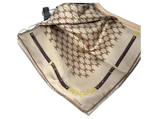 スカーフ CELINE Heritage bandana CELINE bandana in heritage silk twill | REVERSIBLE