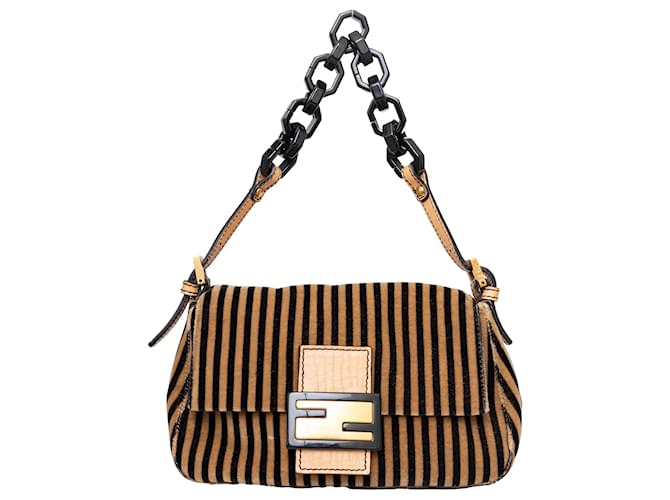 【送料&関税込】Fendi Velvet Handbag Baguette velvet handbag Fendi Blue in Velvet - 45853179