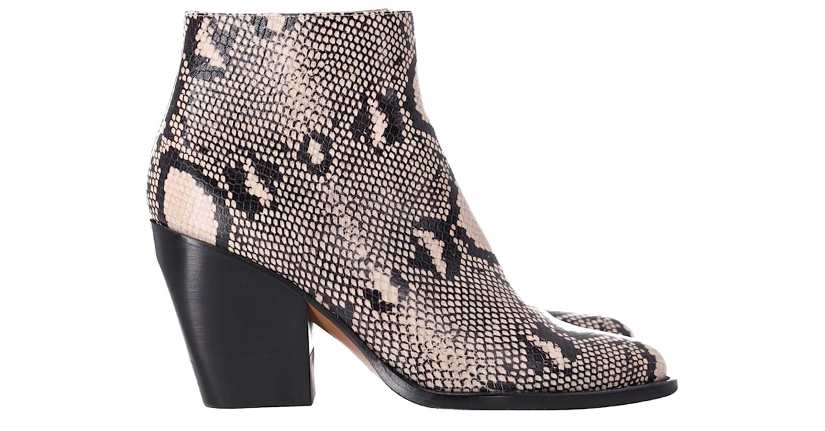 Chloe fashion rylee snakeskin