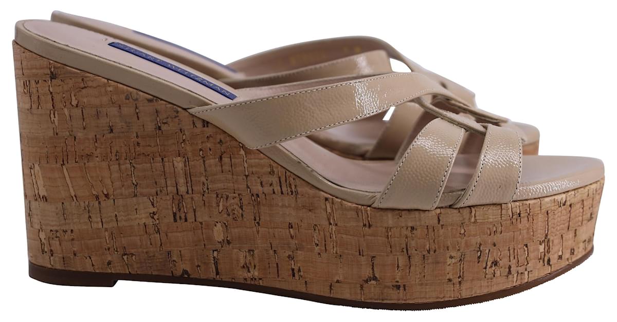 Stuart Weitzman Cadence Wedge Sandals in Beige Leather ref.1417492 Joli Closet