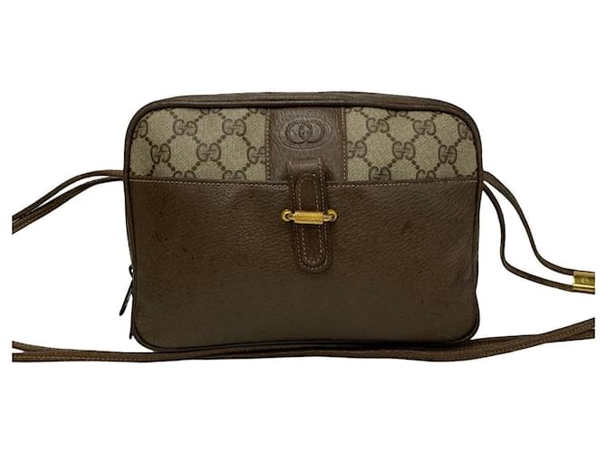 Gucci Leather Shoulder Bag Leather Crossbody Bag in Good condition