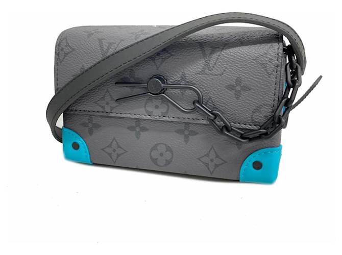 Louis Vuitton Turquoise Shoulder Bag ref.JC1480527 (Sold) - Joli