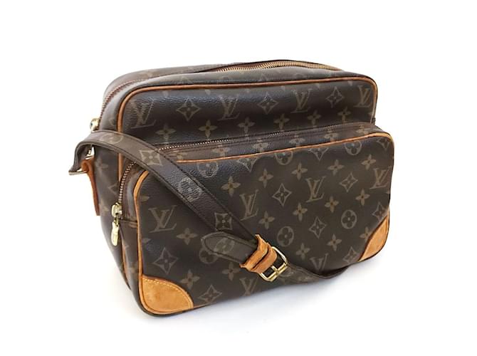 Louis Vuitton Monogram Nile Shoulder Bag Brown Patent leather ref  
