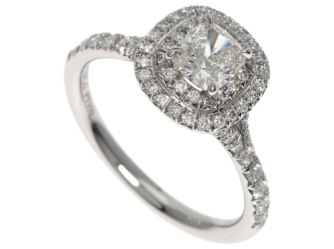Tiffany Co Anillo de compromiso de diamante con corte cojín