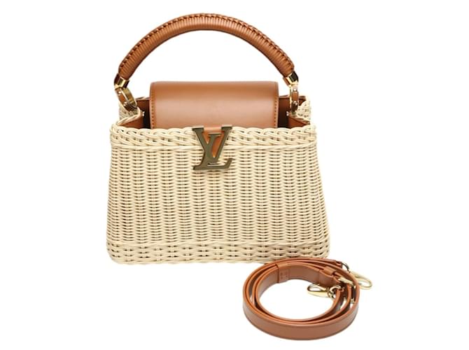 Louis Vuitton ショルダーバッグ ブラウン/ベージュ Louis Vuitton Capucines BB Shoulder Bag Brown Beige Leather ref