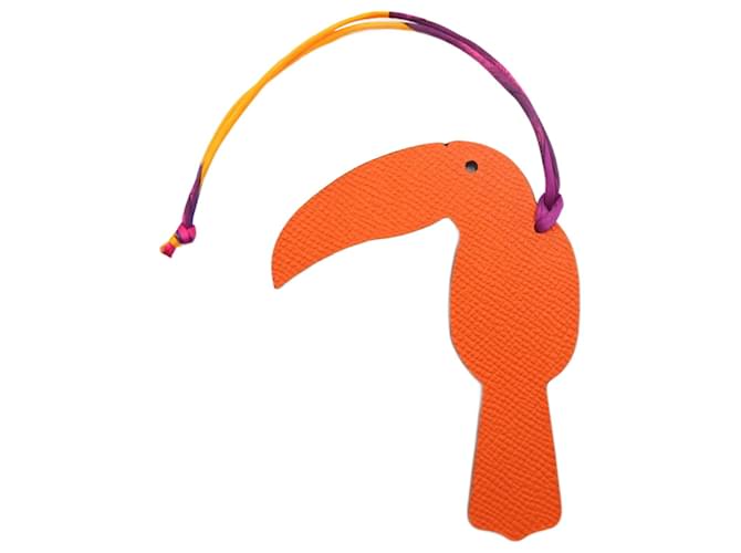 Cravate Hermès Petit Ash Maxi Ribbon – Occasion En Excellent état – Classique Et élégante