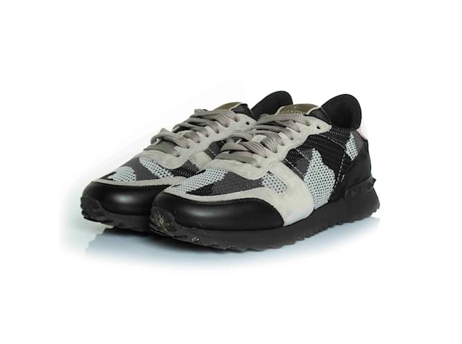 Valentino Garavani, Camo rockrunner in grey and pink Suede Leather