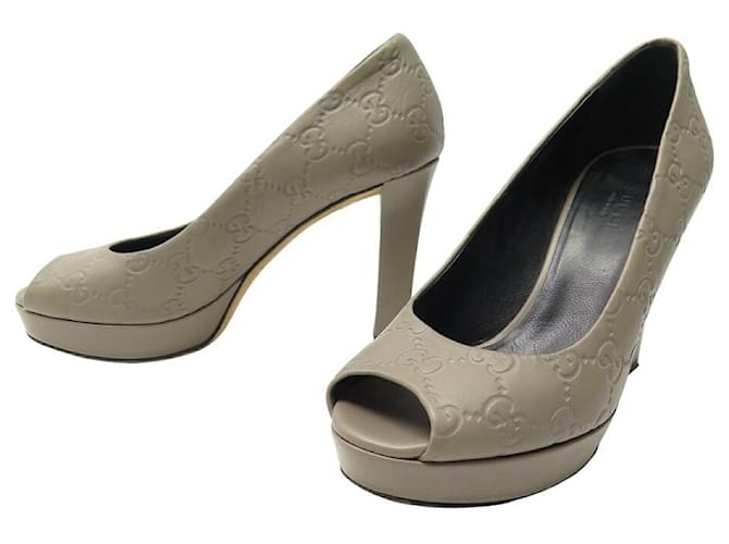 国内発送☆GUCCI】ホースビット付き ミッドヒールパンプス
