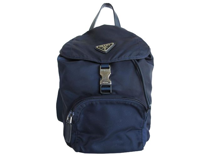 Prada Navy Nylon Backpack Navy blue ref.1606753 - Joli Closet display picture 1