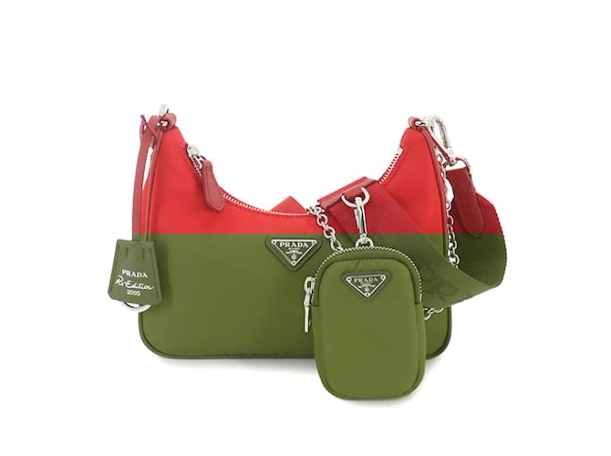 ショルダーバッグ・ポシェット Prada Burgundy Leather Re-Edition 2005 Shoulder Bag Burgundy Prada Re-Edition 2005 Saffiano leather bag | PRADA