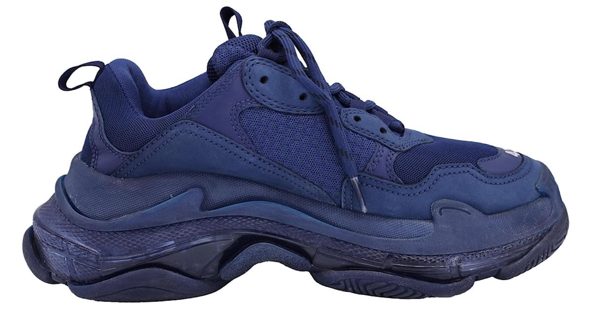 Balenciaga Triple S Sneakers in Navy Blue Polyester ref.1616778 Joli Closet