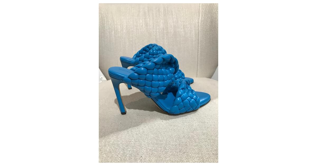 サンダル・ミュール Bottega Veneta Lido Flat Sandal Blue img_2D_0001_170264.jpg?v=
