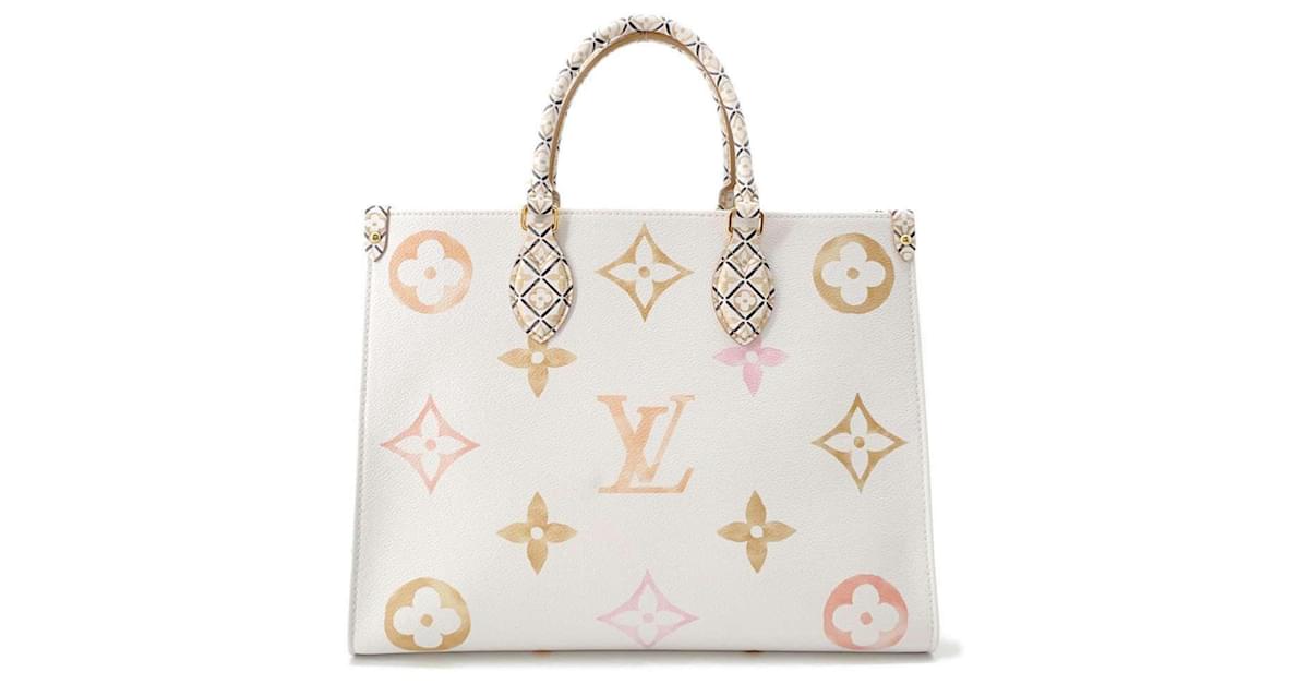 Louis Vuitton Monogram Tote Bag White Beige Patent leather ref.1630301 Joli Closet