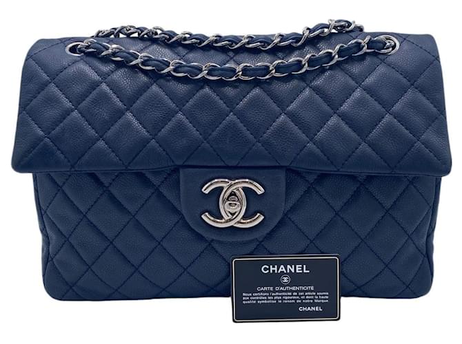 Chanel Navy Blue Soft Caviar Maxi Classic Flap Bag mit silberner