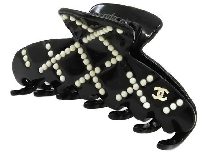 Chanel Matelasse Coco Mark Barrette Hair Clip Black Cream 