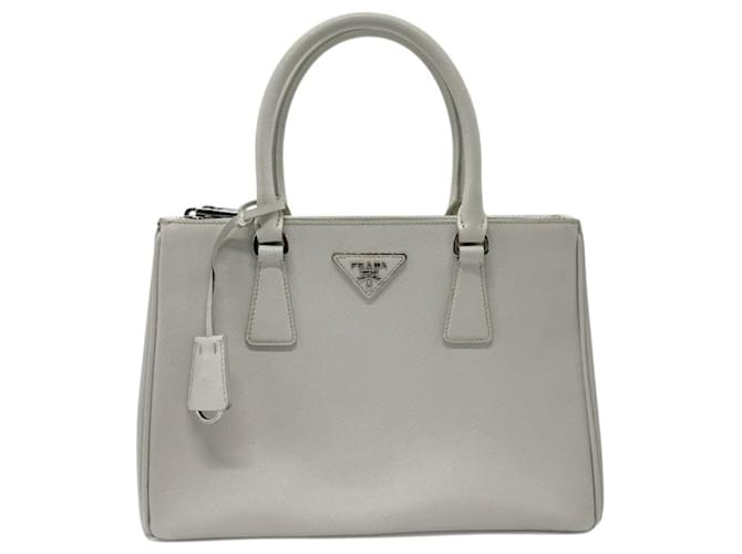 【VIP価格】PRADA Gray Leather Handbag Prada Light Gray Leather Handbag Grey ref.1726144 - Joli Closet