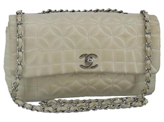 Oliver Gal CHANEL バッグ/花 限定♪オシャレなオールブラックCHANEL ミニチェーンクラッチ