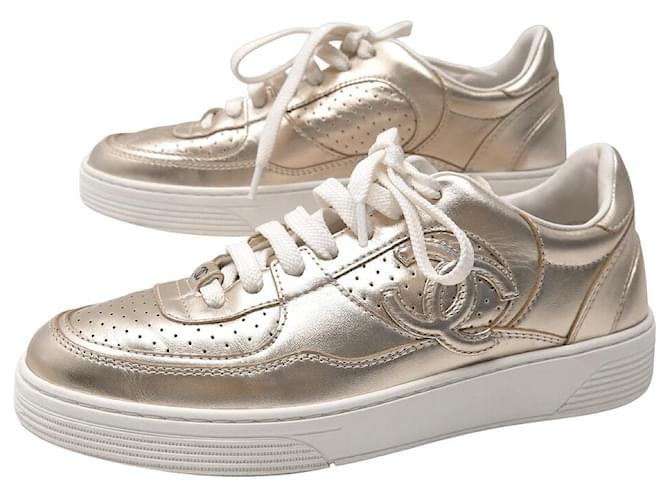 NINE CHANEL SHOES LOGO CC G45079 GOLDEN LEATHER SNEAKERS SHOES ref