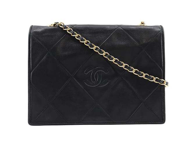 Chanel Black Chain Shoulder Bag ref.1860529 - Joli Closet