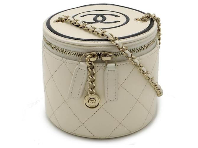 CHANEL BEAUTE ミニバニティ Chanel Pearl Crush Vanity Case with Chain Quilted Lambskin