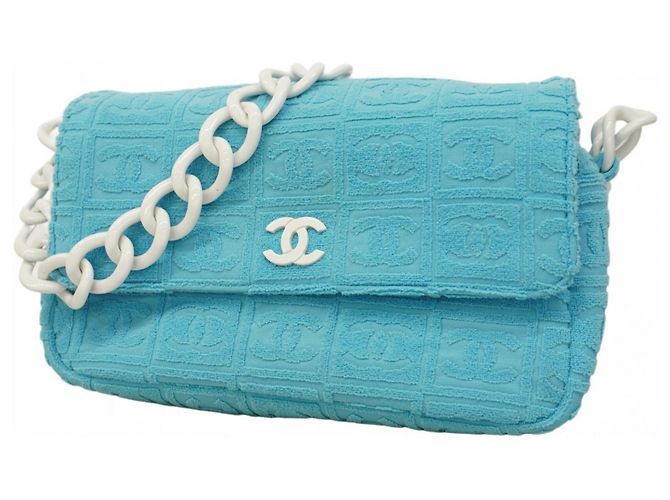 Chanel Blue Pile Fabric Shoulder Bag Faux fur ref.1947548 - Joli Closet