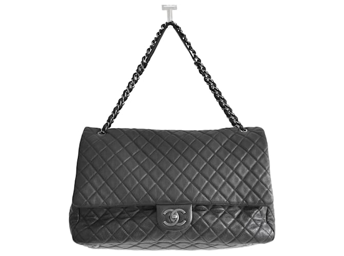 CHANEL② Chanel XXL Travel Flap Bag Black Caviar Leather ref.JC1950071