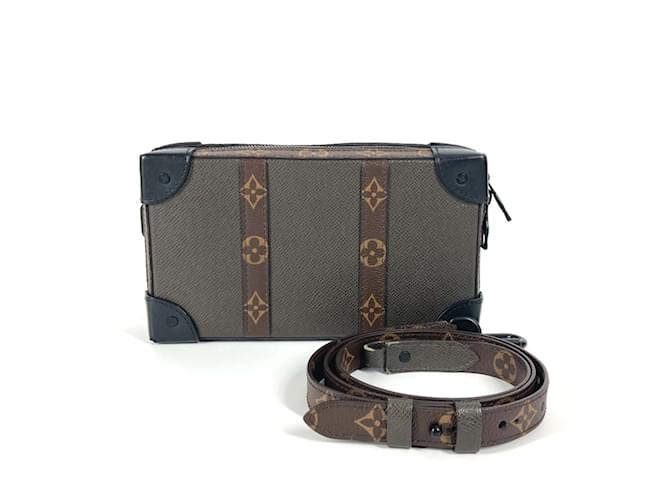 アクセサリー Louis Vuitton M10993 Taiga Authentic LOUIS VUITTON Taiga Zippy round zipper Long Wallet