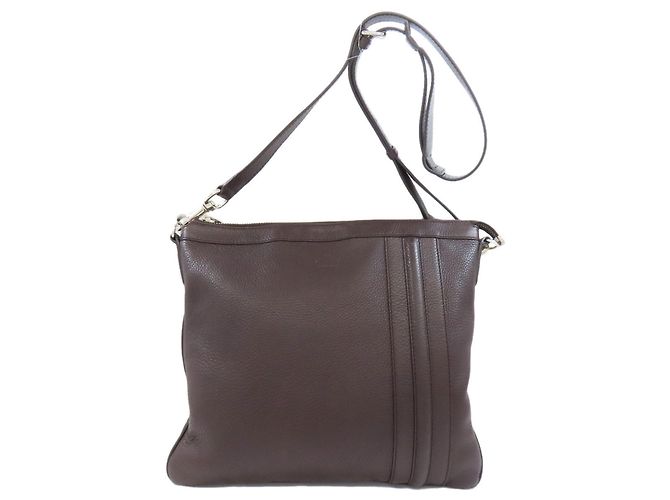 Gucci 233329 Calf Leather Shoulder Bag Brown ref.2227199 - Joli Closet