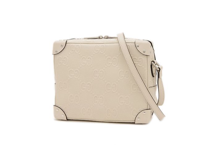 Gucci GG Embossed Shoulder Bag Cream Leather ref.2245635  display picture 2