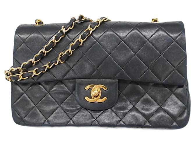 Chanel Black Lambskin Shoulder Bag Leather ref.JC2279727 (Sold