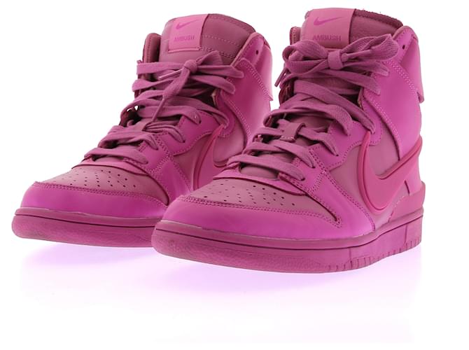 nike ambush rosa prezzo