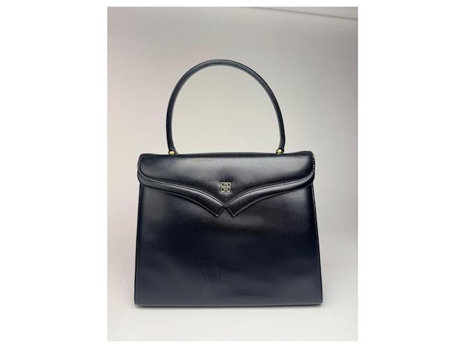 Vintage Givenchy 4G leather bag black ref.2336892 - Joli Closet