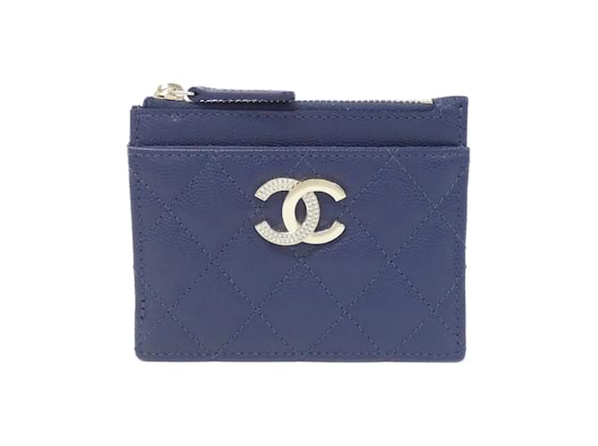 Porte-cartes en cuir grainé bleu marine Chanel AP4174