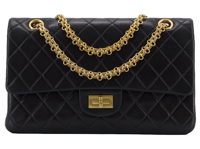 CHANEL Chanel shoulder bag in vintage black quilted leather
