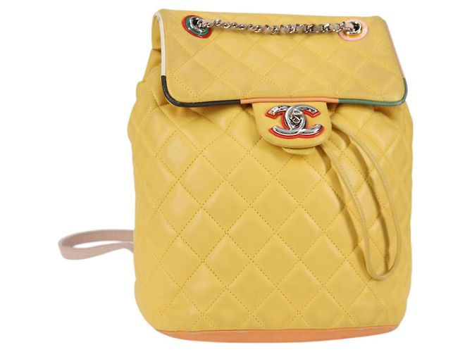 CHANEL Matelasse Backpack Lamb Skin Yellow Silver CC Auth  display picture 3