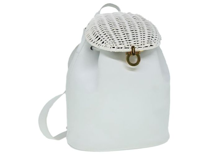 Salvatore Ferragamo Backpack Leather Wicker White Gold Auth  display picture 1