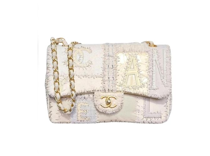 Chanel Patchwork Bag White Beige Eggshell Tweed ref.2487406 - Joli Closet