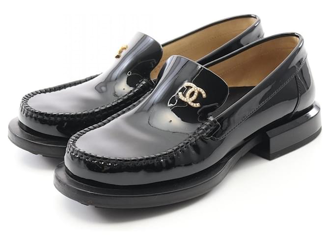 Chanel Coco Mark Patent Leather Loafers Black Enamel ref.JC2524521
