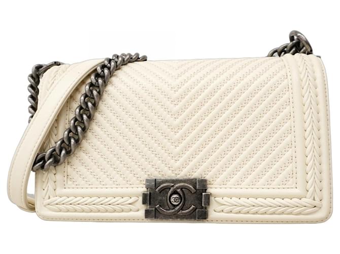 Chanel Boy Shoulder Bag in Ivory Cream Leather Joli