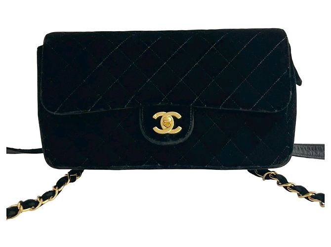 Chanel Matelasse Coco Mark Velour Leather Chain Backpack  display picture 1