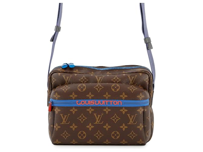 Louis Vuitton Monogram PM Shoulder Bag Brown Patent leather ref