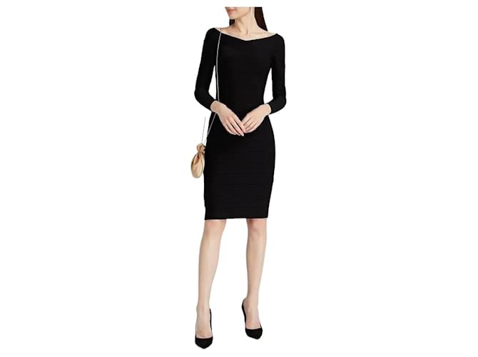 herve leger black bandage dress THE METALLIC GABRIELLA In the late 80s he took claim as the popularizer of the body con dress.This dress is composed of horizontally knit pieces then serged together create a color blocked Herve Leger | Strapless Bandage