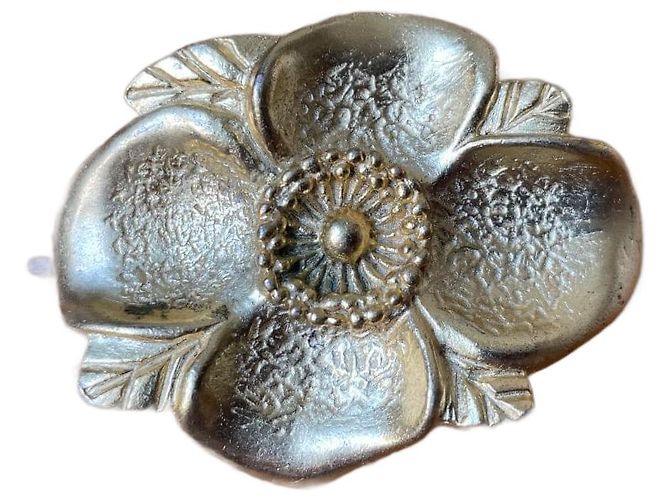 Second hand Kenzo Pins & brooches - Joli Closet